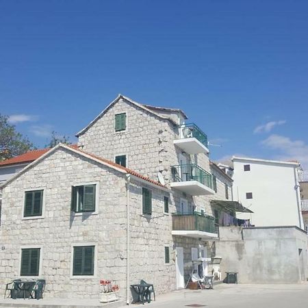 Apartments By The Sea Kastel Kambelovac, Kastela - 17188 外观 照片