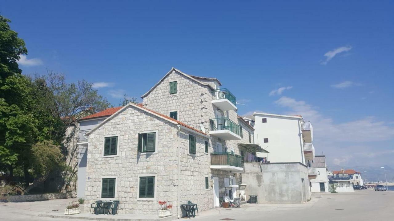 Apartments By The Sea Kastel Kambelovac, Kastela - 17188 外观 照片